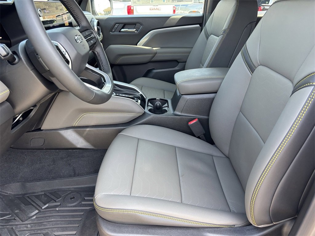 New 2026 Chevrolet Colorado ZR2 w/ Technology Package image 13
