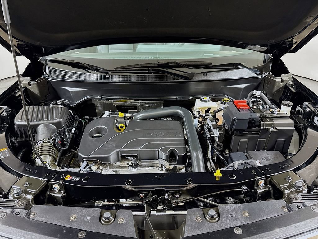 Used 2025 Chevrolet Equinox LT w/ Convenience Package II image 28