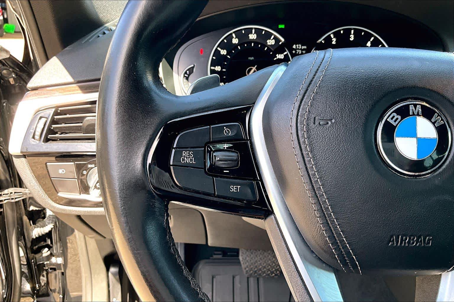Used 2018 BMW 530i RWD image 24