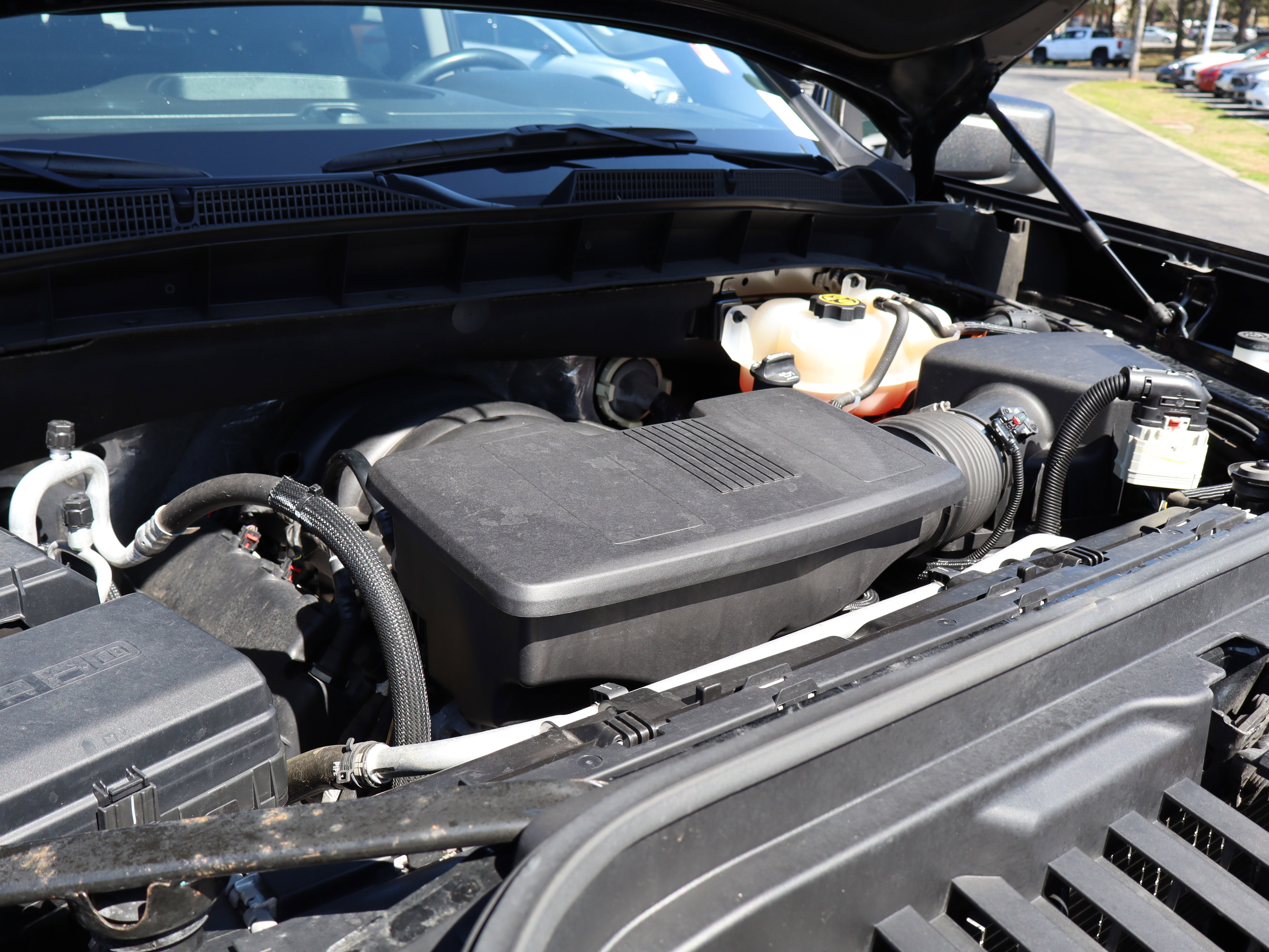 Used 2022 GMC Sierra 1500 Elevation image 40