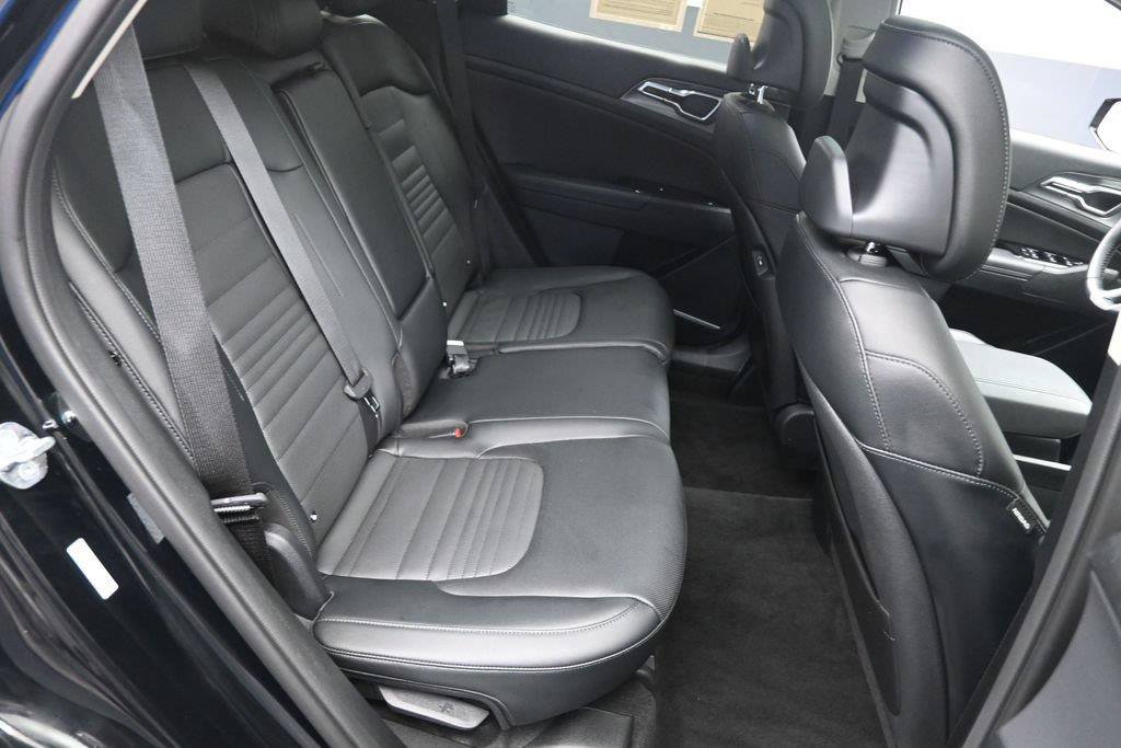 Used 2025 Kia Sportage SX FWD image 26