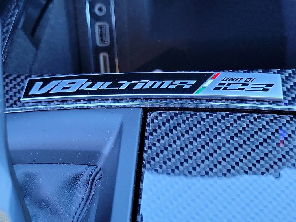 New 2024 Maserati Levante Trofeo image 11