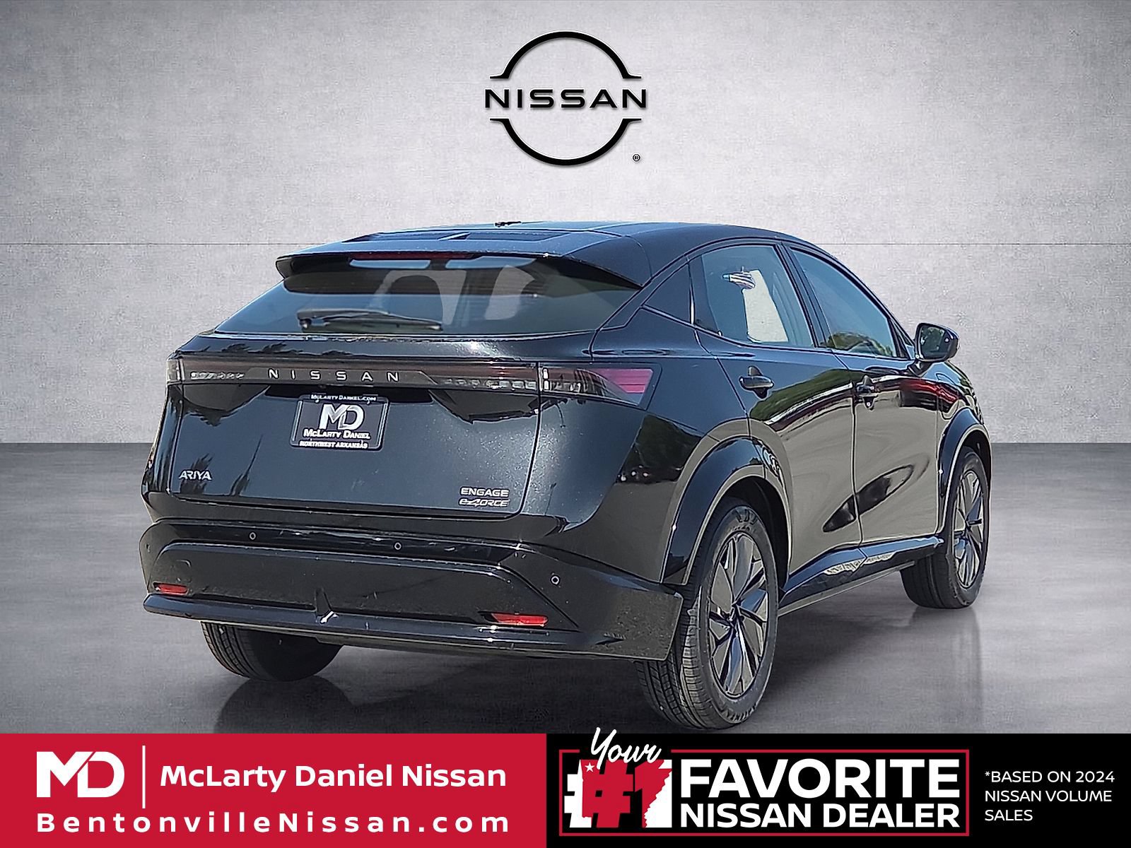 Used 2024 Nissan Ariya AWD image 5