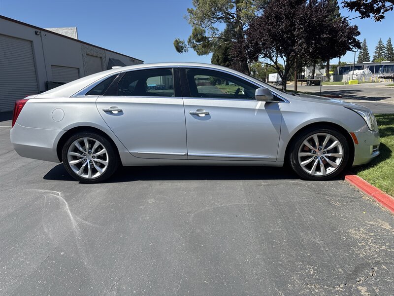 Used 2016 Cadillac XTS Luxury FWD image 14