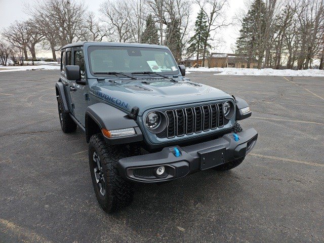 Used 2025 Jeep Wrangler Unlimited Rubicon 4xe w/ Convenience Group image 8