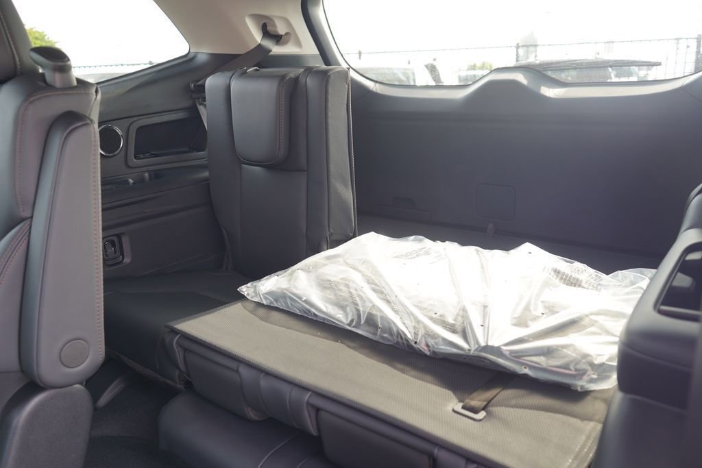 New 2026 Subaru Ascent Limited Bronze image 8