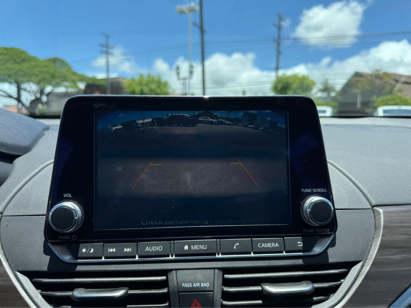Used 2024 Nissan Altima 2.5 SV FWD image 8