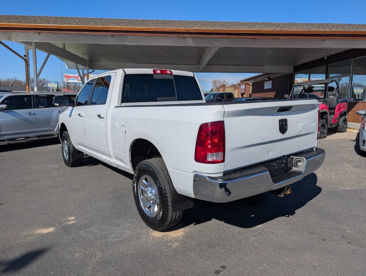 Used 2016 RAM 2500 SLT w/ Luxury Group AWD/4WD image 5