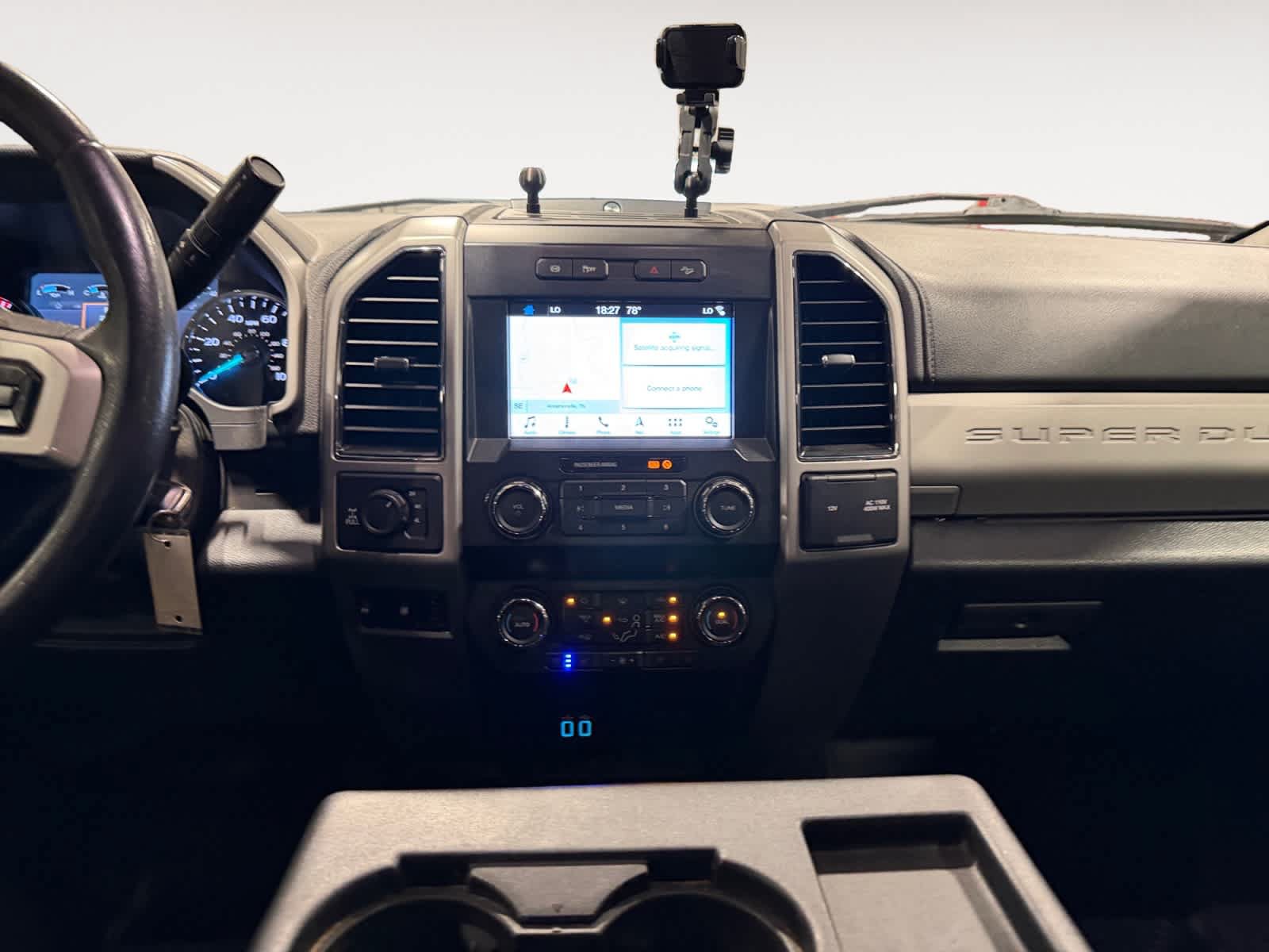 Used 2019 Ford F250 Lariat w/ Chrome Package AWD/4WD image 12