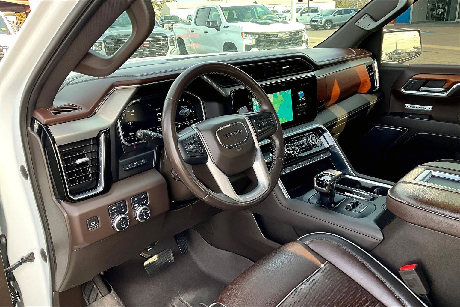 Used 2022 GMC Sierra 1500 Denali w/ Denali Reserve Package image 13