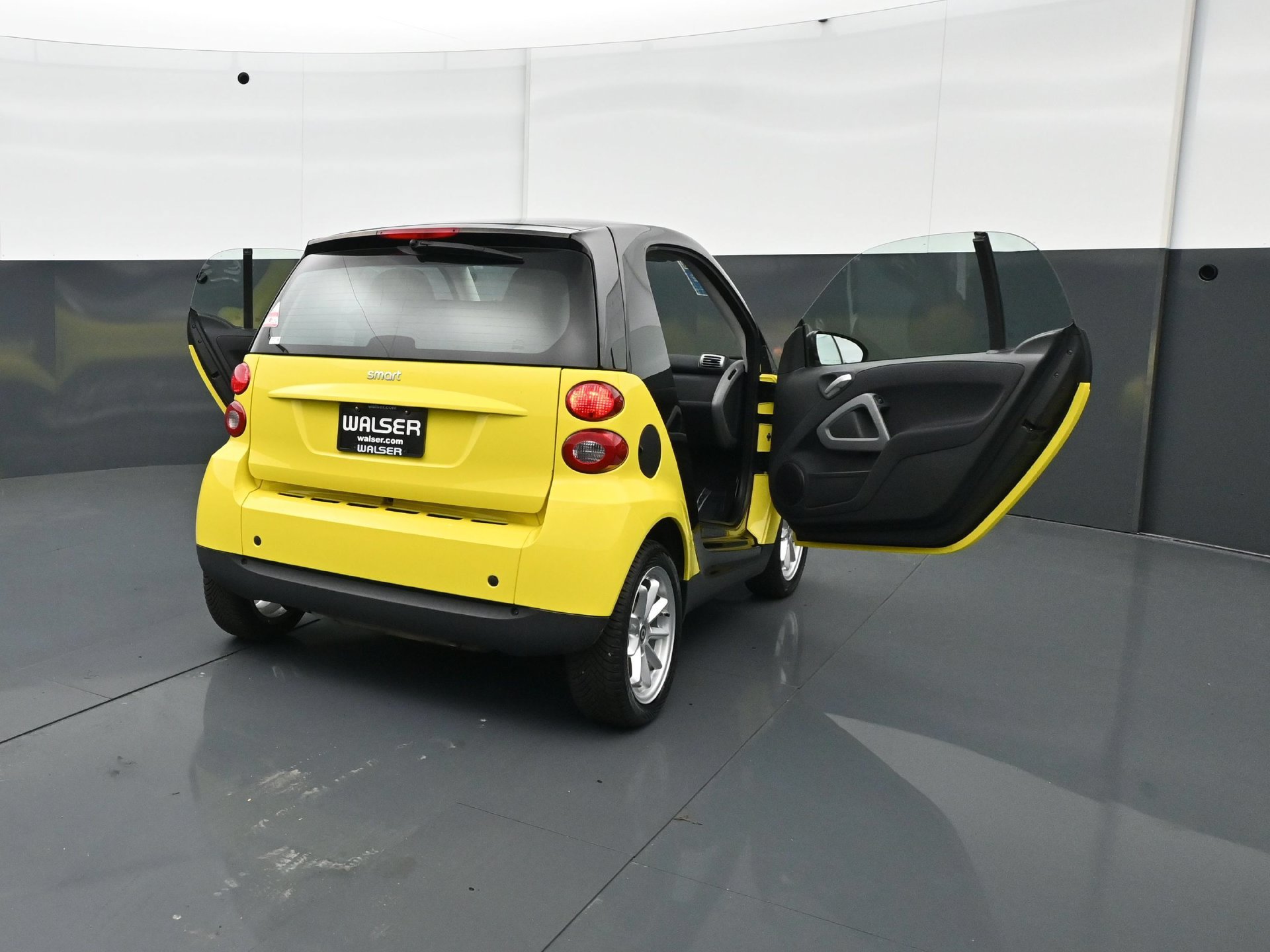Used 2008 smart fortwo passion RWD image 25