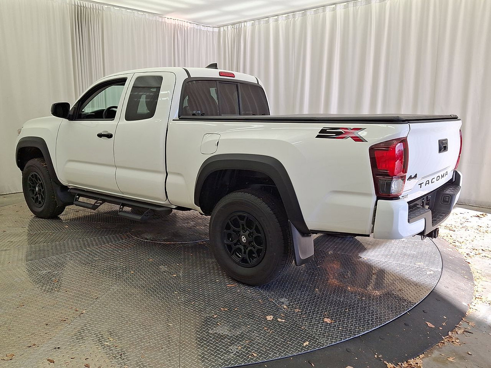 Certified 2021 Toyota Tacoma SR image 22