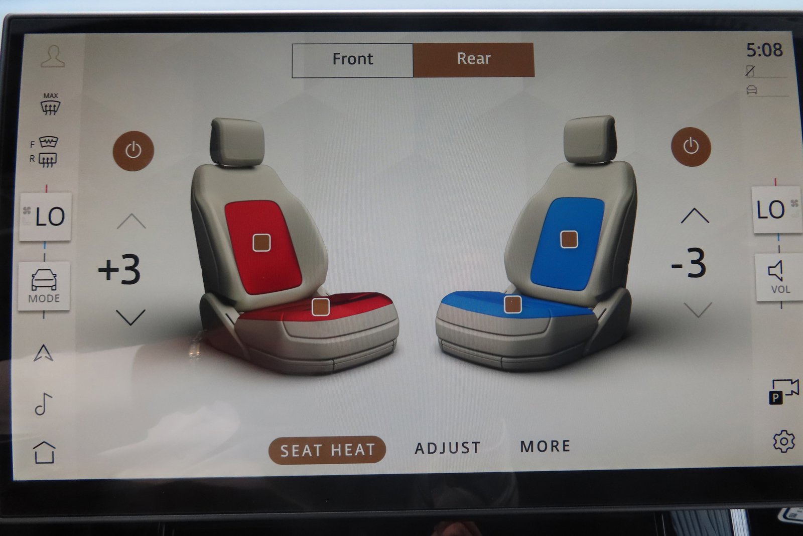 New 2024 Land Rover Range Rover Sport Dynamic SE image 38