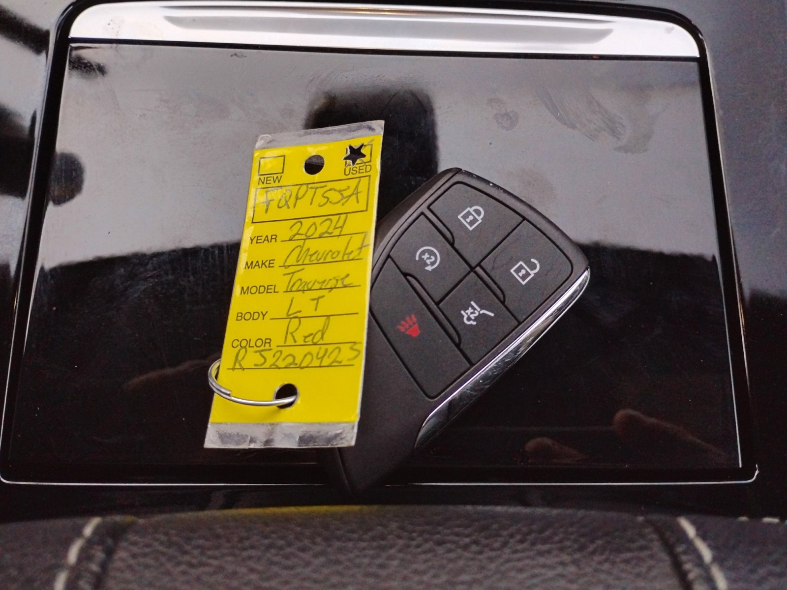 Used 2024 Chevrolet Traverse LT w/ Trailering Package image 29