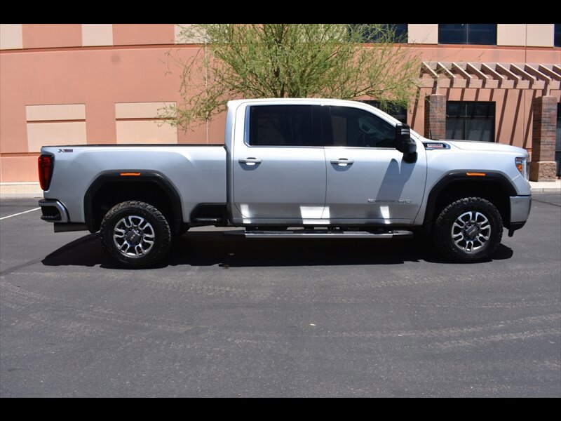 Used 2021 GMC Sierra 2500 SLE w/ SLE Convenience Package AWD/4WD image 1