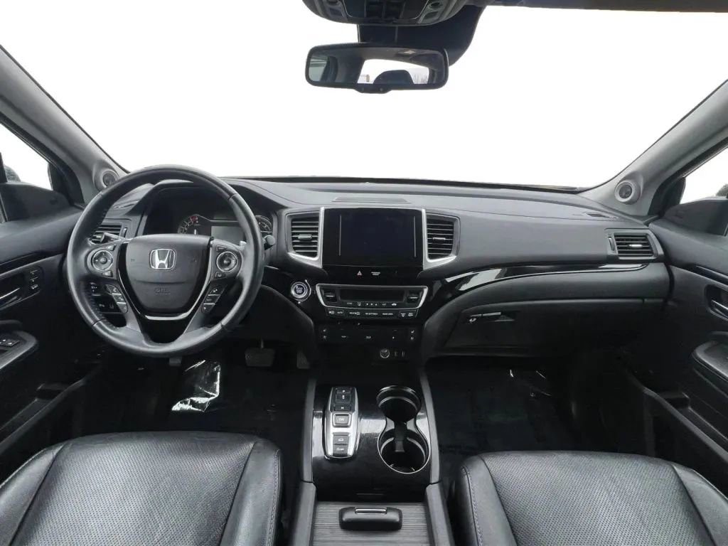 Used 2017 Honda Pilot Elite image 10