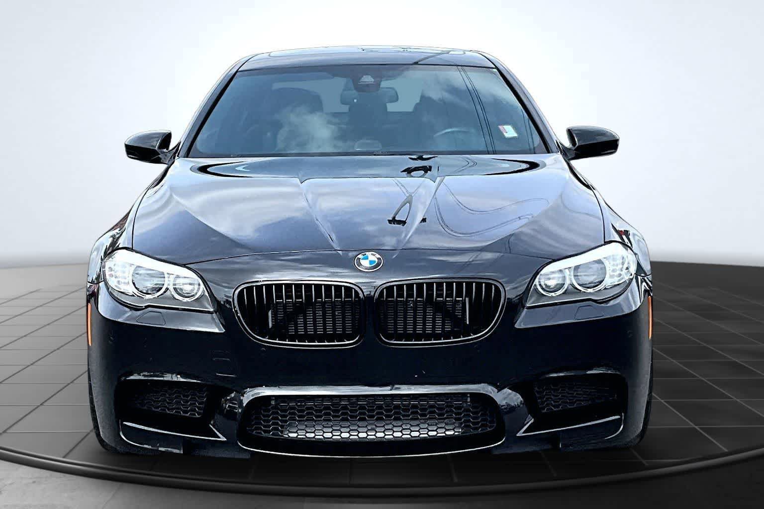 Used 2013 BMW M5 RWD image 6
