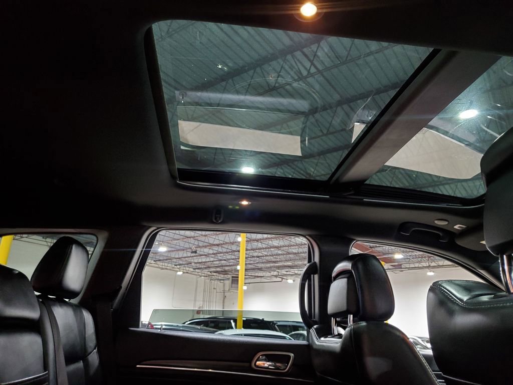 Used 2019 Jeep Grand Cherokee Limited w/ Luxury Group II RWD image 21