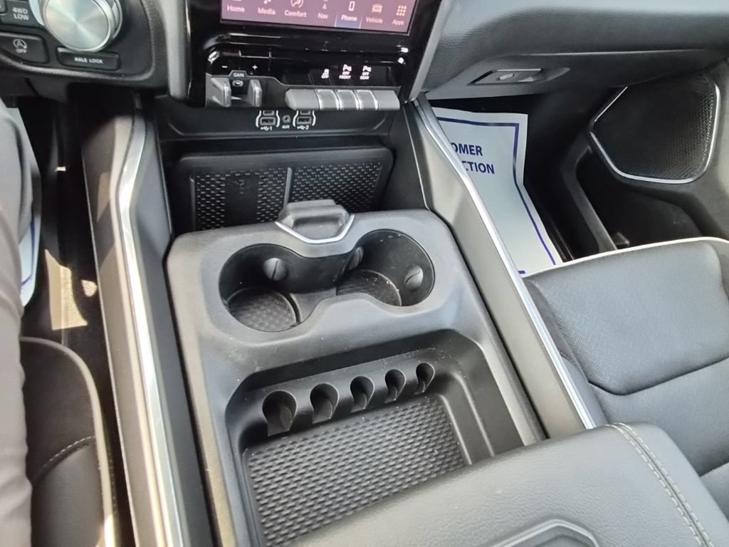 Used 2026 RAM 1500 Laramie w/ Sport Appearance Package AWD/4WD image 19