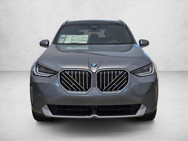 Certified 2025 BMW X3 xDrive30i w/ Premium Package AWD/4WD image 2