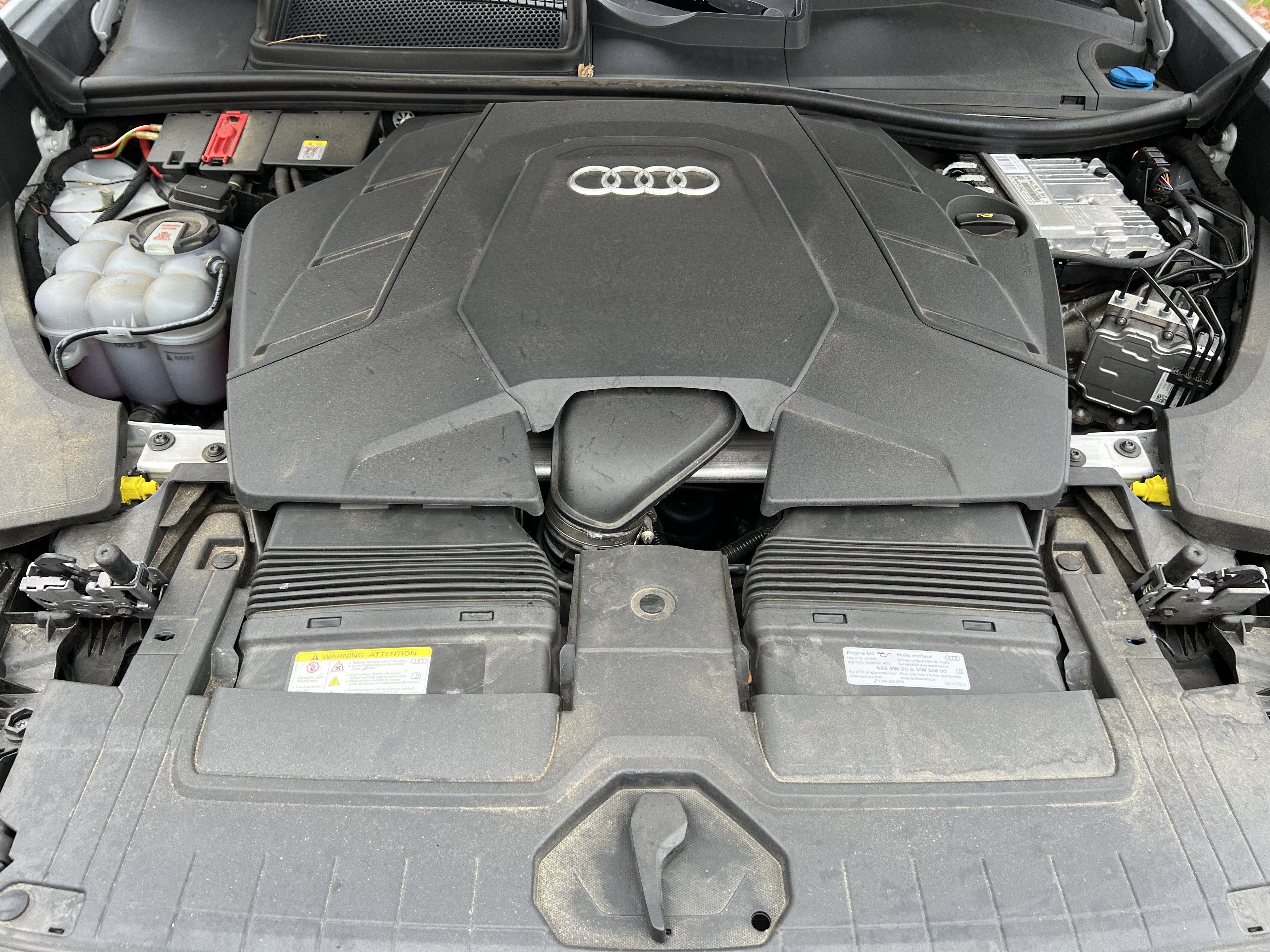Used 2023 Audi Q8 Premium Plus image 36