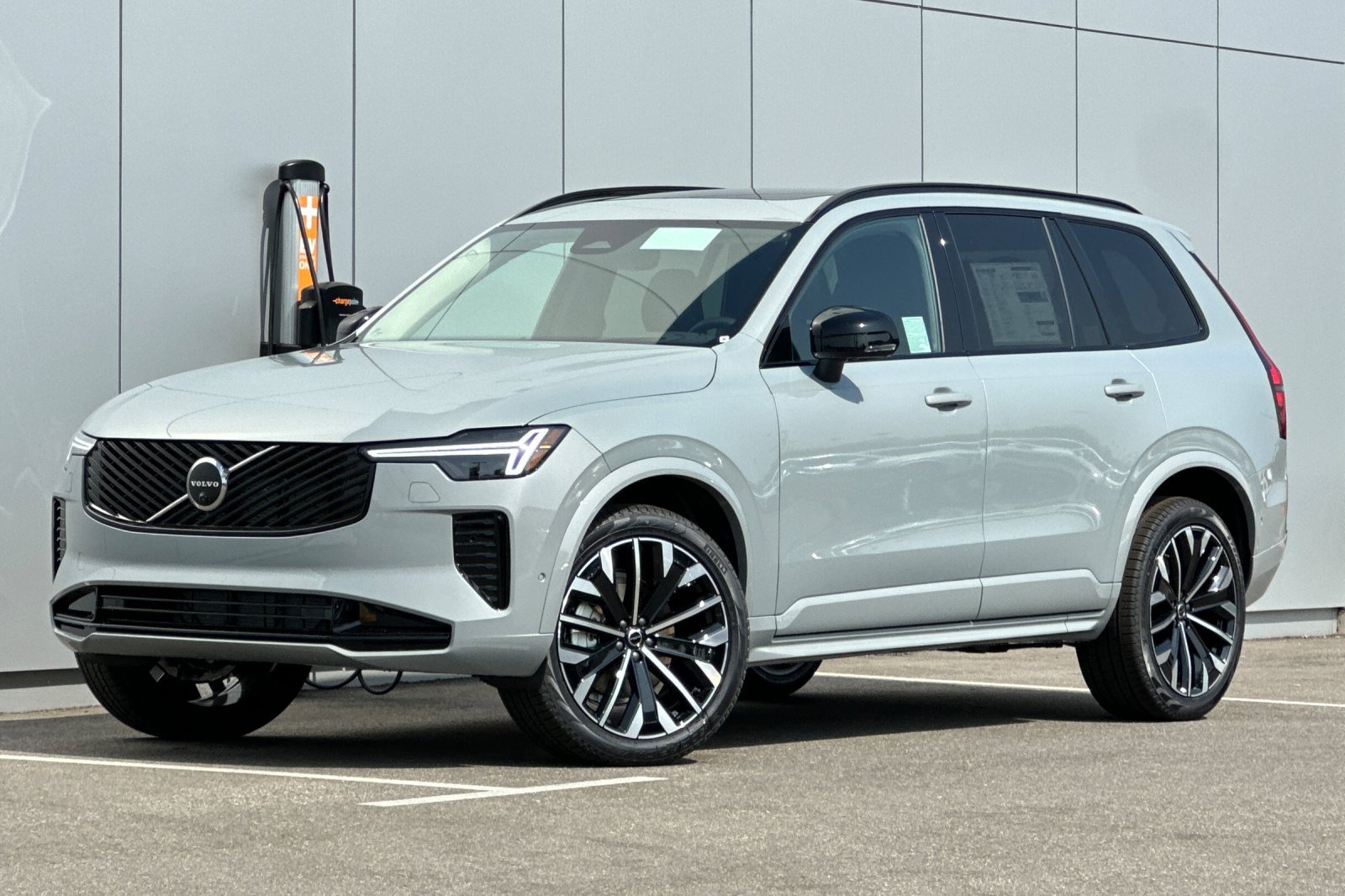 New 2026 Volvo XC90 B6 Ultra w/ Protection Package video 1