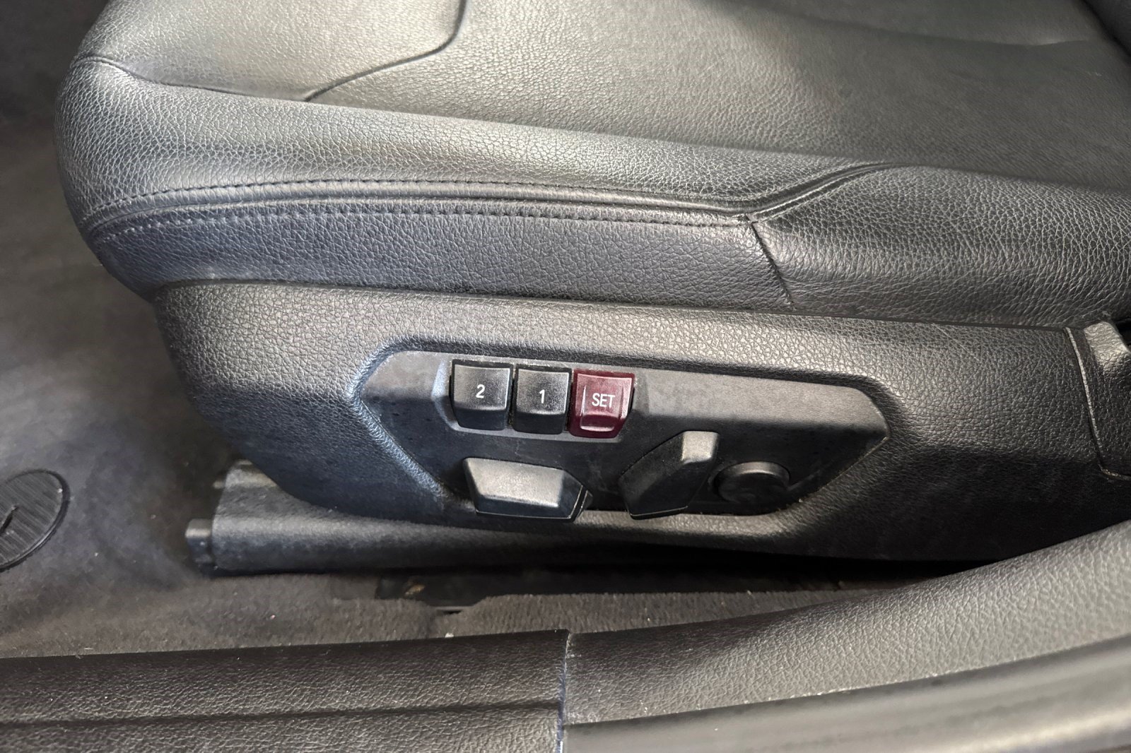 Used 2015 BMW 328i Sedan RWD image 13