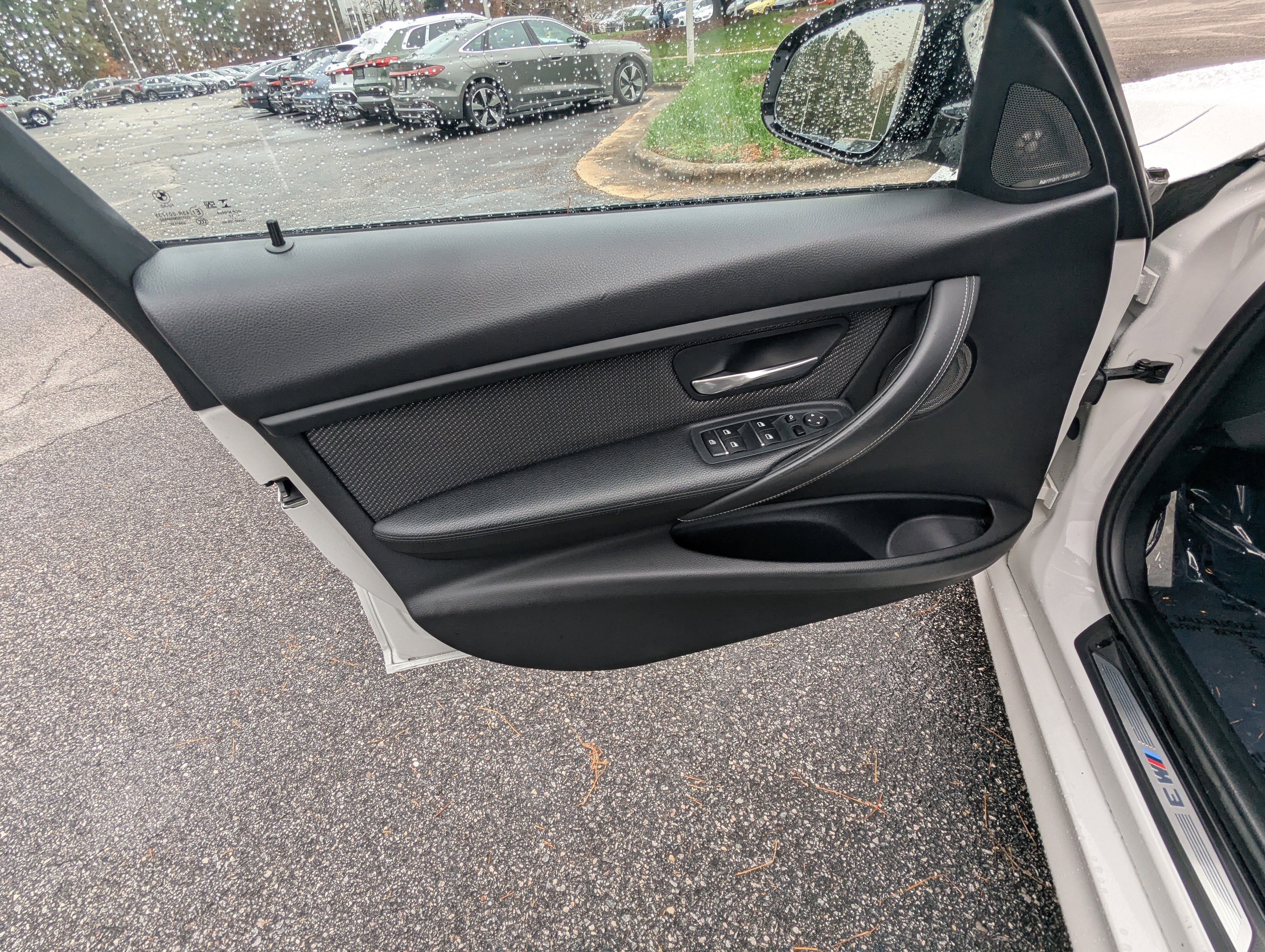 Used 2018 BMW M3 image 15