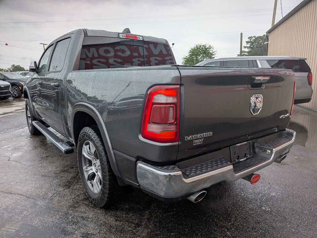 Used 2021 RAM 1500 Laramie AWD/4WD image 3