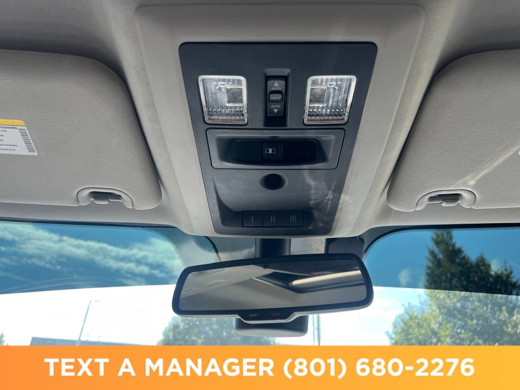 Used 2015 RAM 1500 Limited AWD/4WD image 28