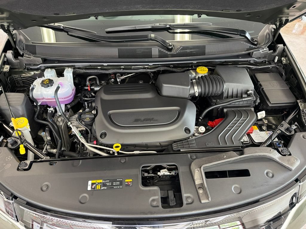 New 2027 Chrysler Pacifica Select FWD image 31