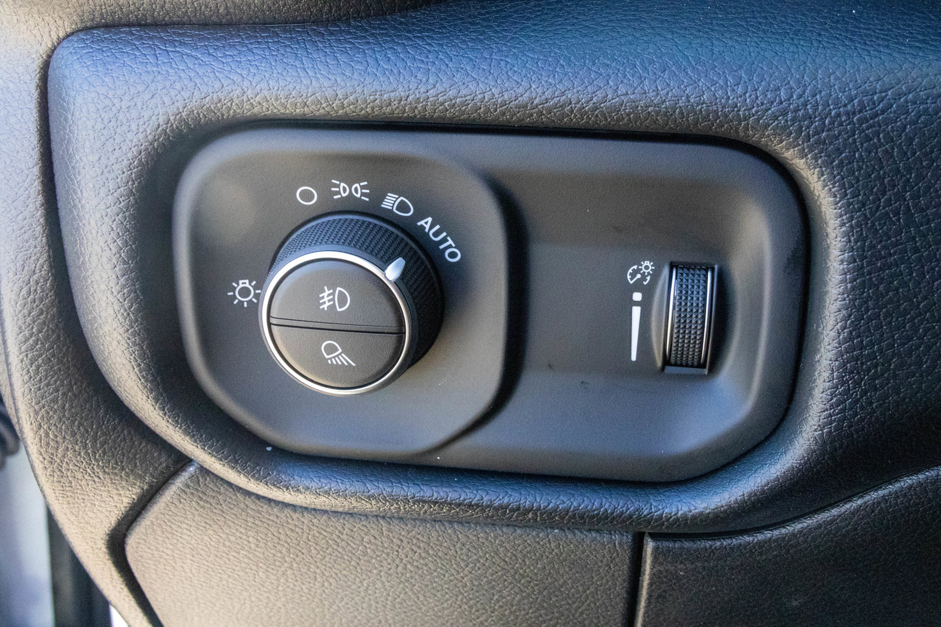 New 2027 RAM 3500 Tradesman AWD/4WD image 30