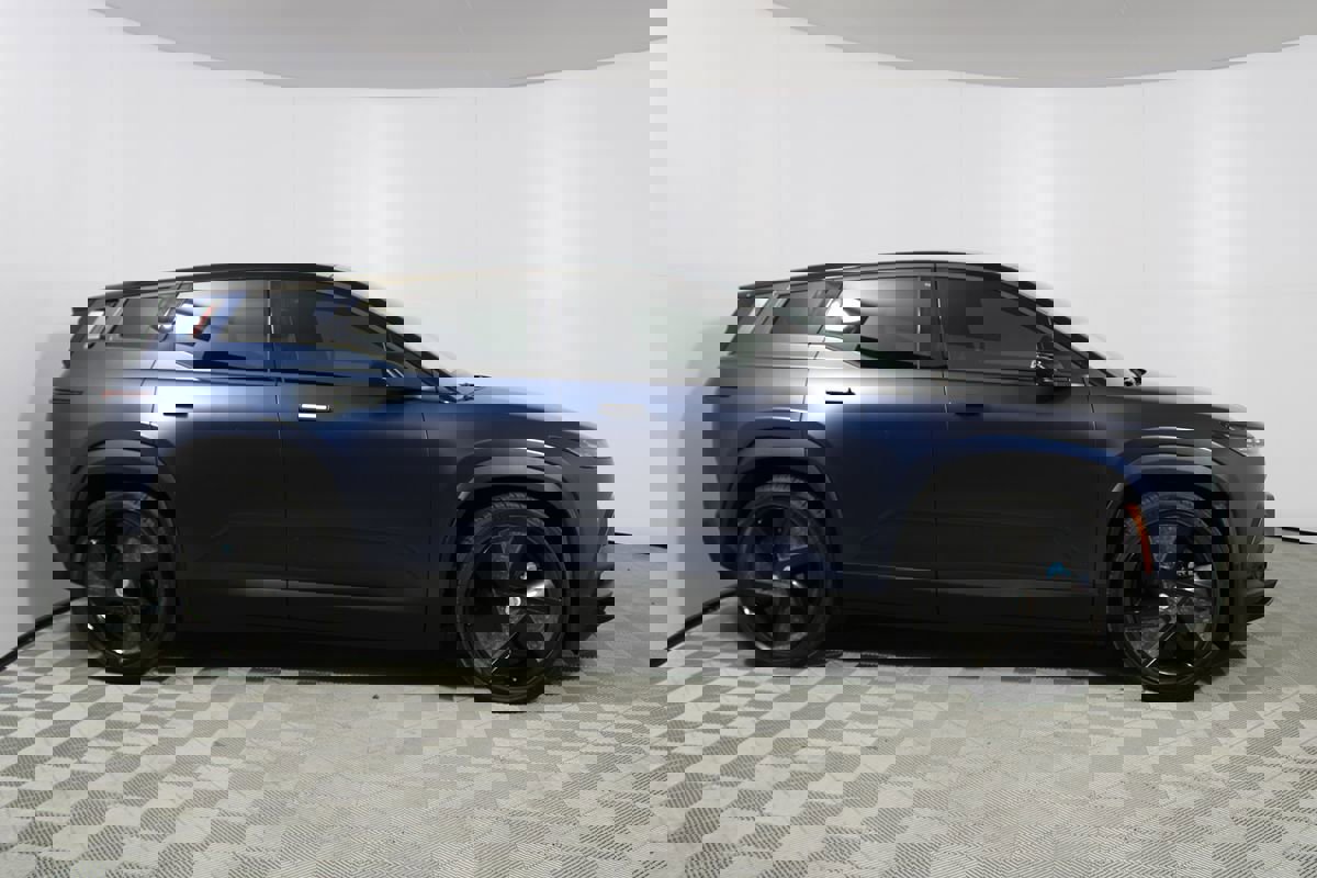 Used 2023 Fisker Ocean Extreme image 48