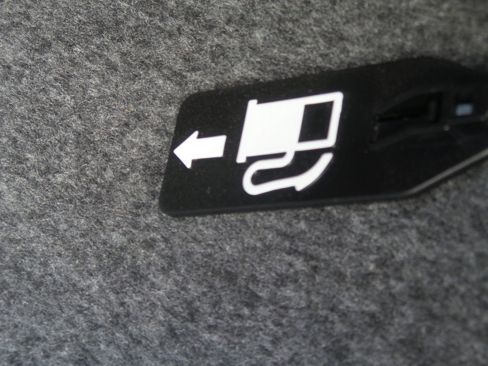 Used 2003 Jaguar S-TYPE R RWD image 56