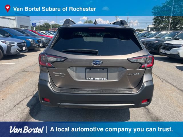 Certified 2024 Subaru Outback Premium AWD/4WD image 4