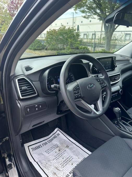 Used 2019 Hyundai Tucson SE image 30