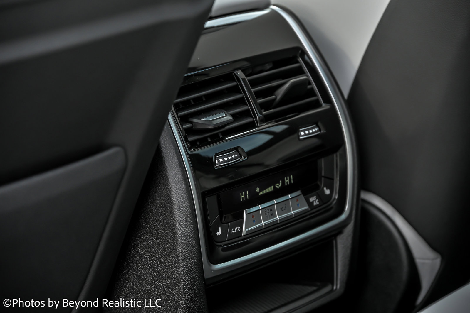 Used 2026 BMW X5 xDrive40i image 32