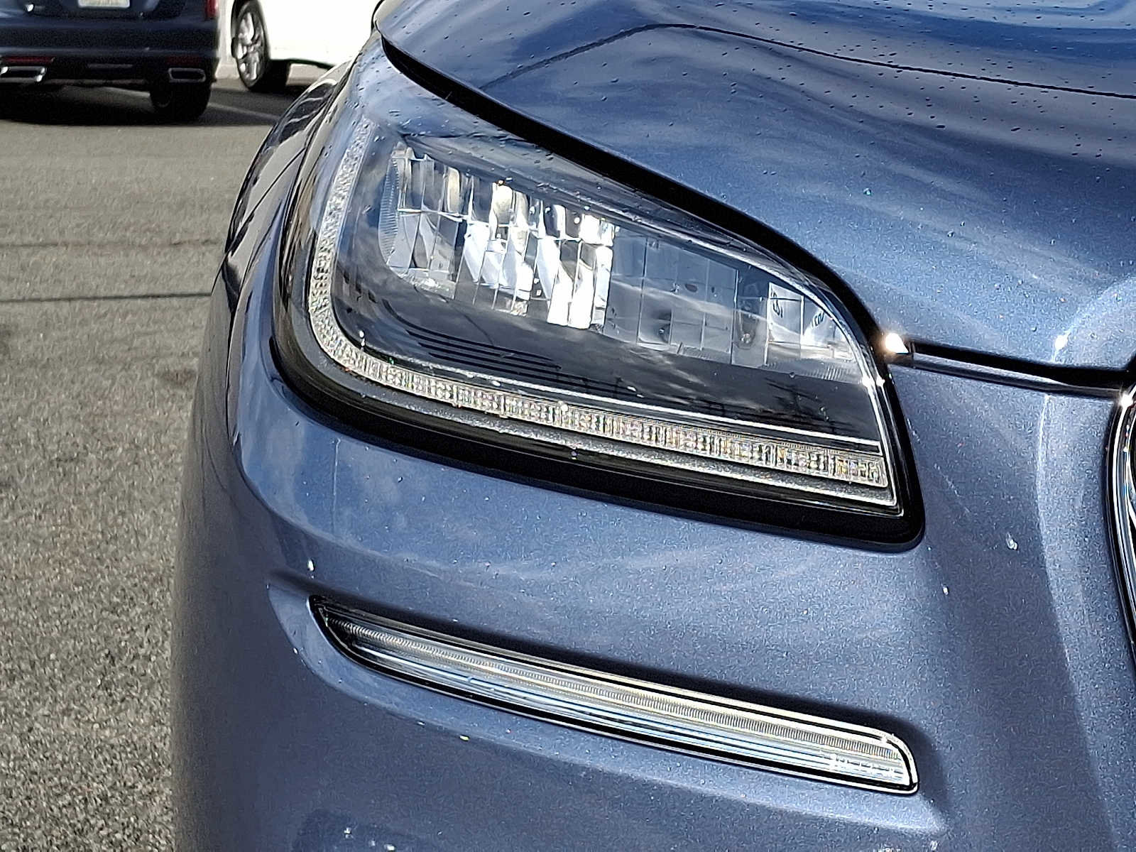 Used 2022 Lincoln Corsair AWD w/ Equipment Group 101A image 9