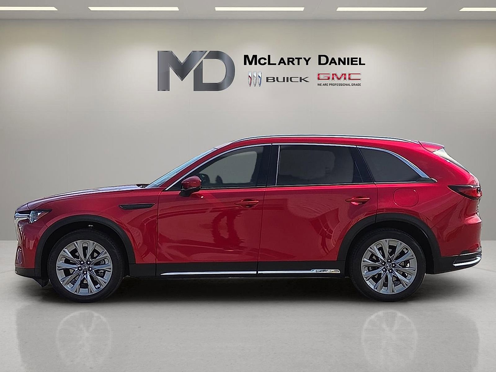 Used 2024 MAZDA CX-90 3.3 Turbo w/ Premium Plus Pkg image 3