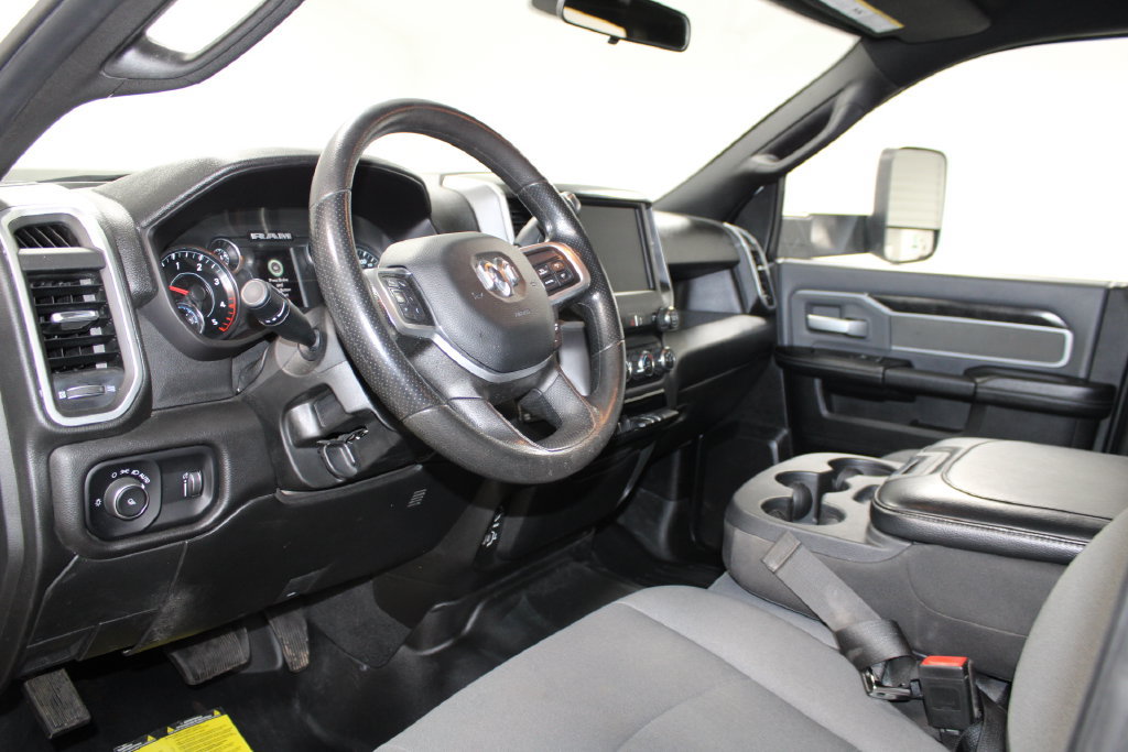 Used 2022 RAM 2500 Big Horn AWD/4WD image 24