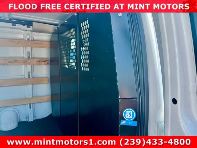 Used 2023 Chevrolet Express 2500 w/ Driver Convenience Package image 4