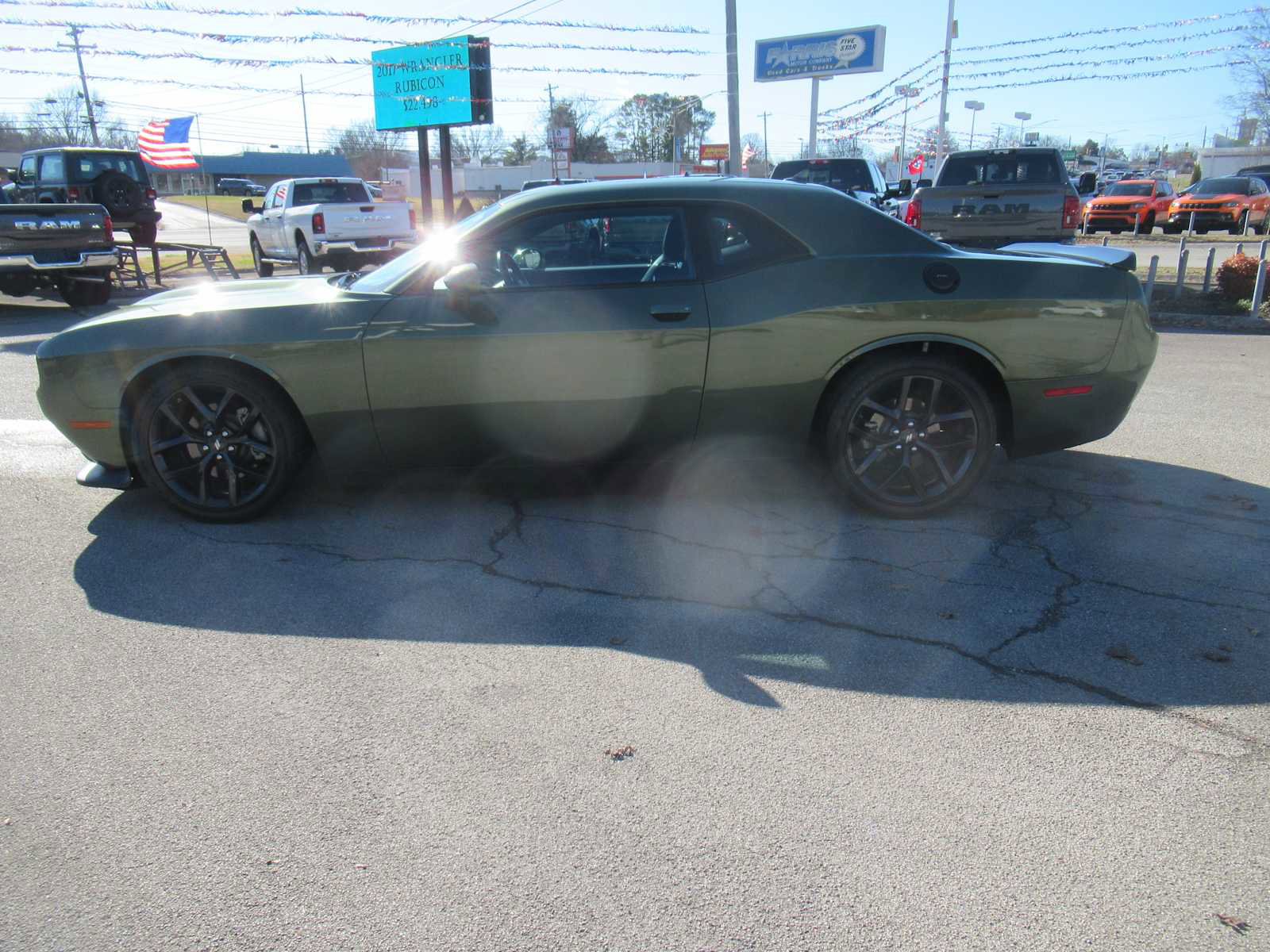 Used 2023 Dodge Challenger GT w/ Plus Package image 2