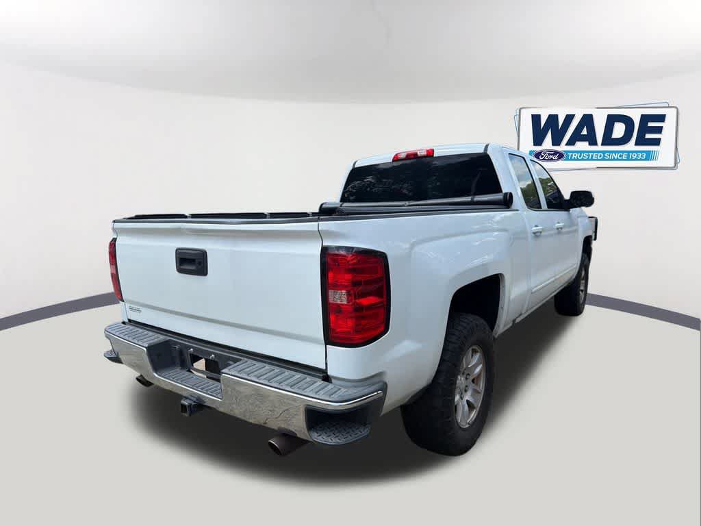 Used 2019 Chevrolet Silverado 1500 LT AWD/4WD image 6