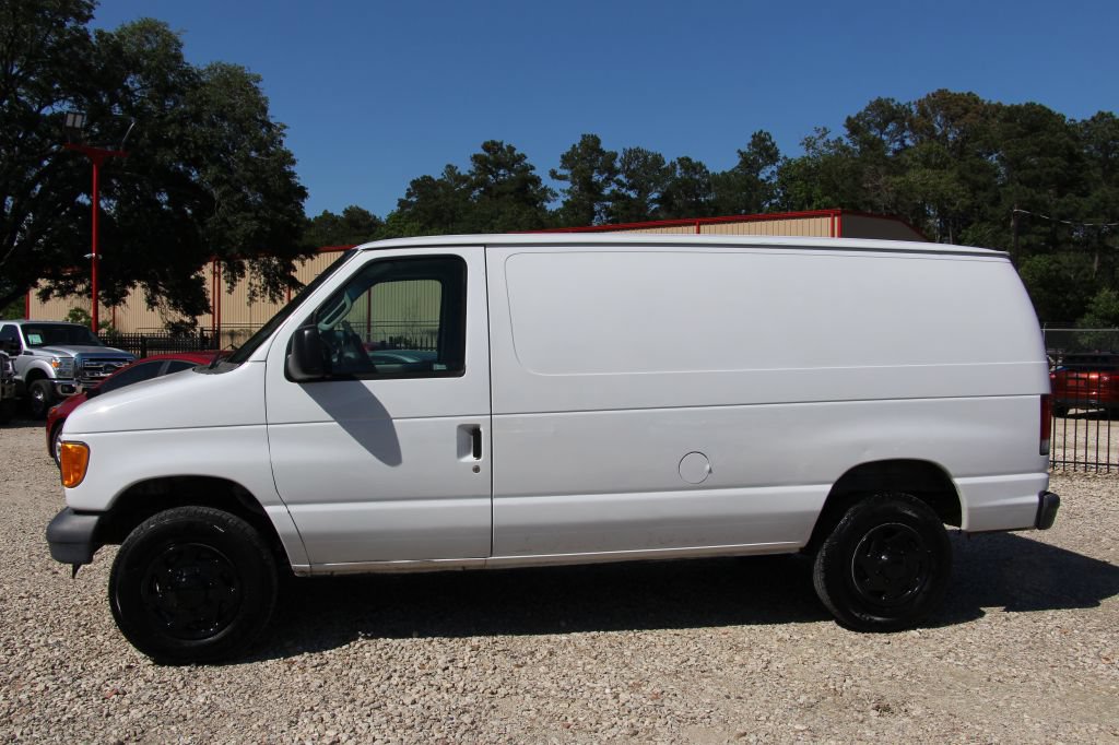Used 2006 Ford E-250 and Econoline 250 RWD image 4