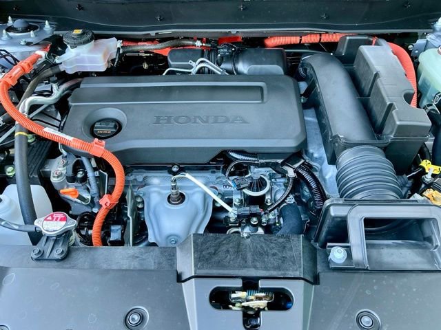 Certified 2025 Honda CR-V Sport image 8