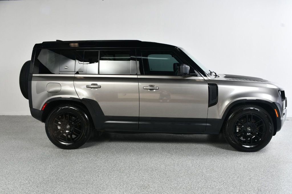 Used 2024 Land Rover Defender 110 S AWD/4WD image 3