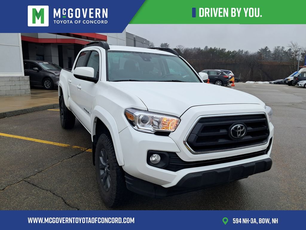 Used 2022 Toyota Tacoma SR5 AWD/4WD image 8