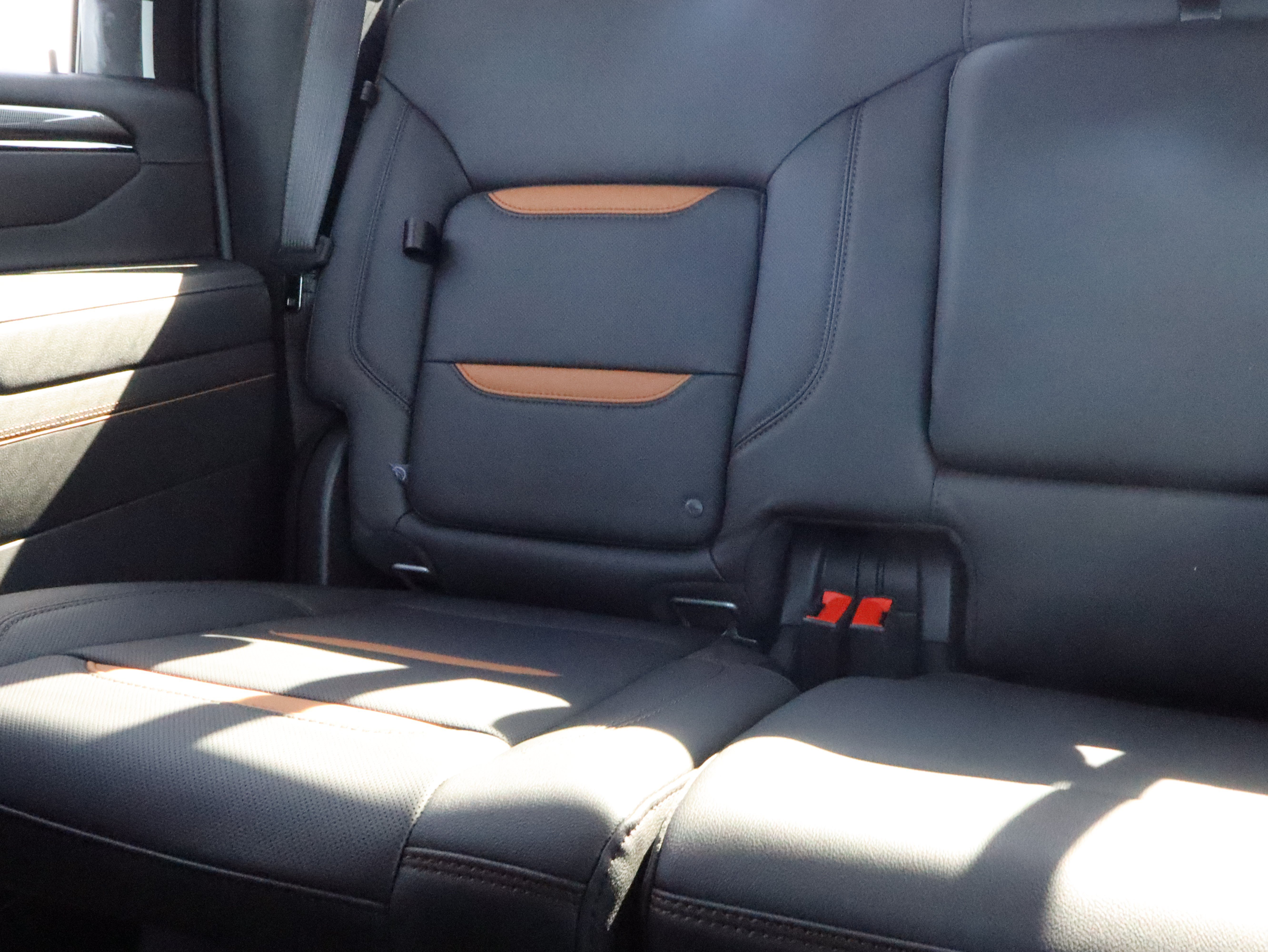 New 2026 GMC Sierra 3500 AT4 w/ AT4 Premium Plus Package AWD/4WD image 10