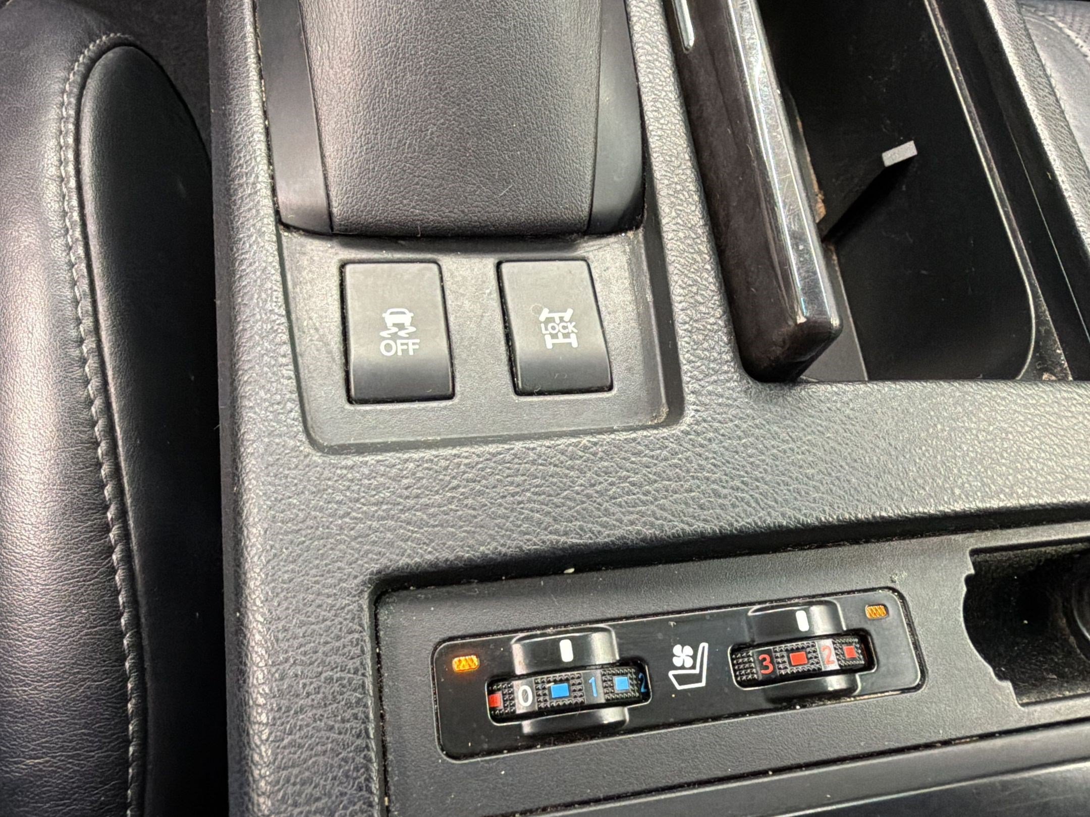 Used 2014 Lexus RX 350 AWD w/ Navigation Package image 19