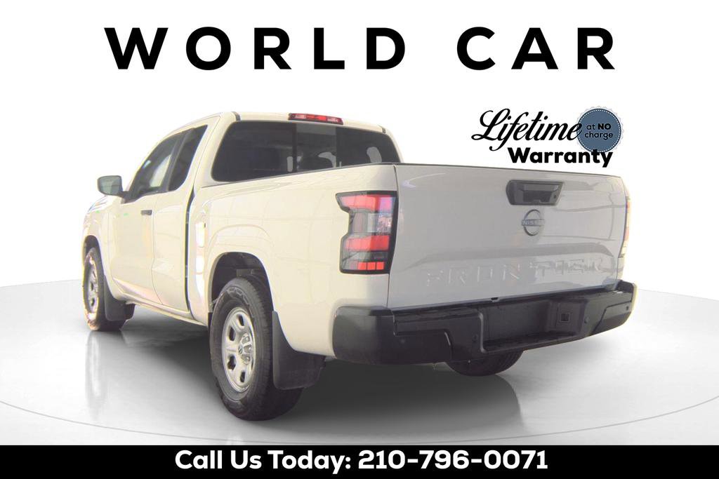 Used 2025 Nissan Frontier S RWD image 3